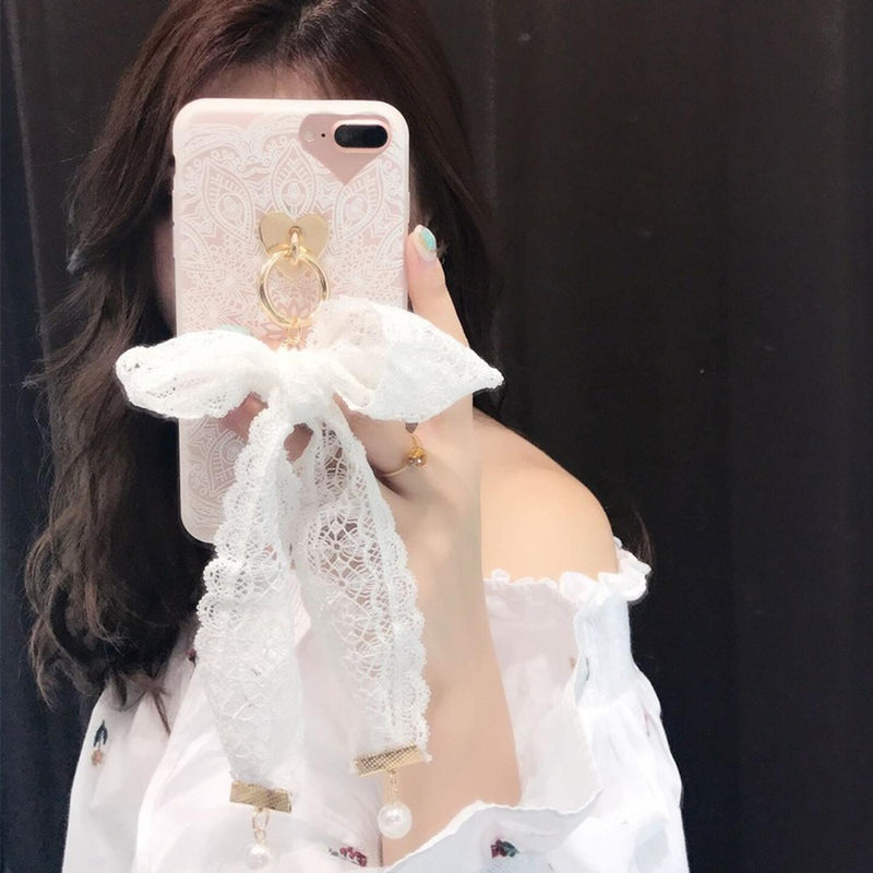 Funda Para iPhone Encaje Corazon Con Moño Perlas Dama Mujer